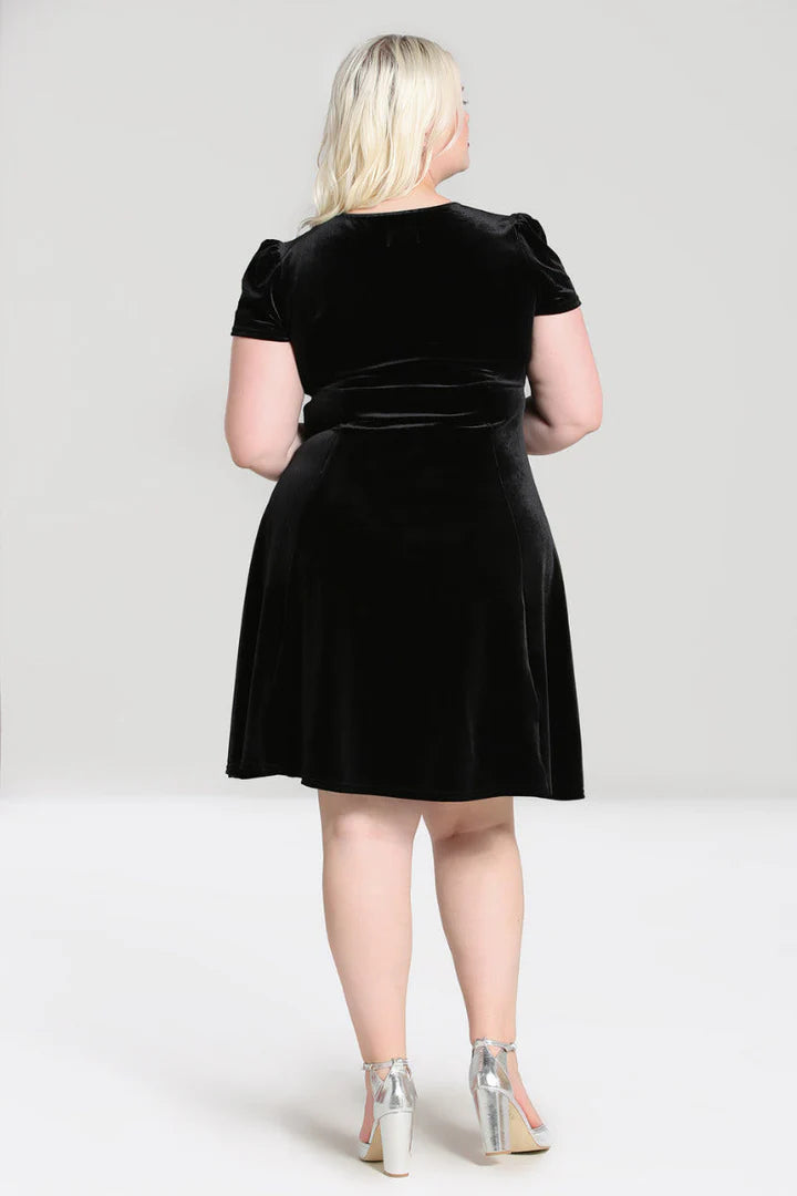 Morticia Dress Black